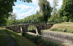 une écluse à Chatillon sur Loire