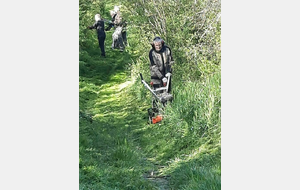 NETTOYAGE ET ENTRETIEN DES SENTIERS JUIN 2025